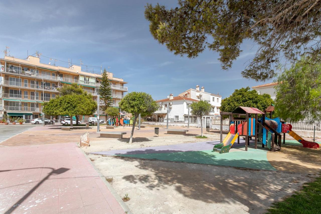 ✩Direct Beach Location ✩ Familyfriendly ✩ Netflix Santa Pola Eksteriør bilde
